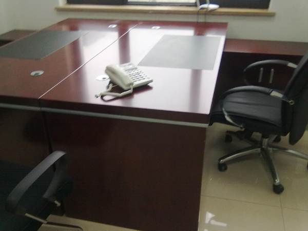 �������ڼ��Ű칫�Ҿ߹��̰���չʾ